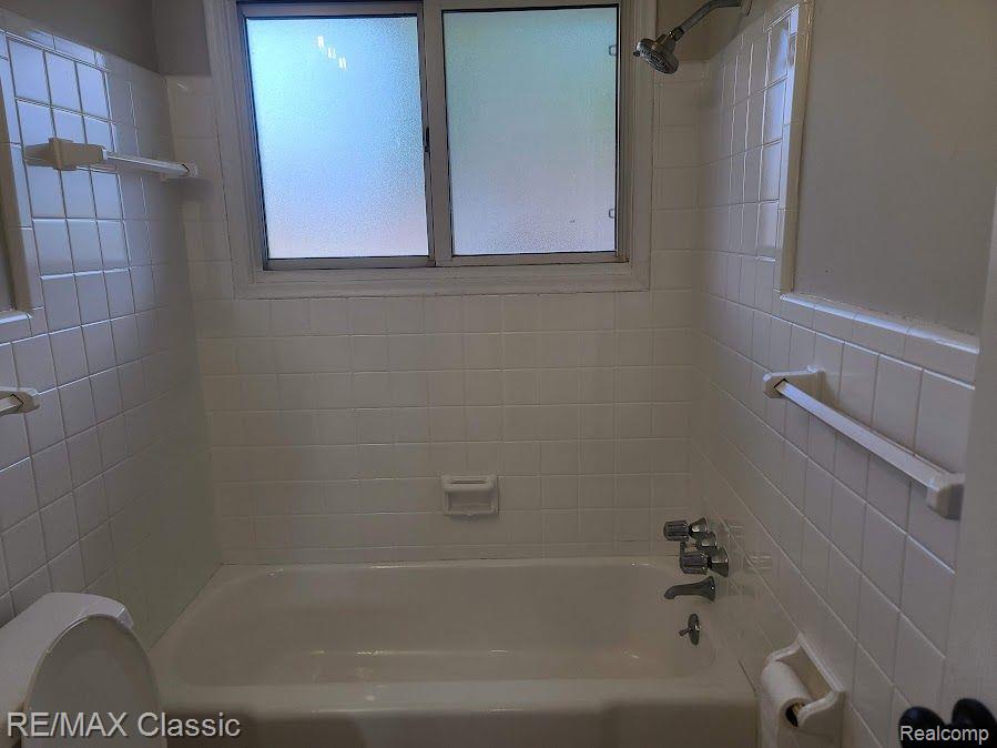 3626 Rome Avenue Warren, MI 48091 - Photo 14 of 25