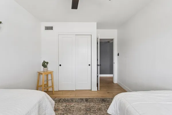 $5,800 | 7616 East 3rd Street, Scottsdale, AZ 85251