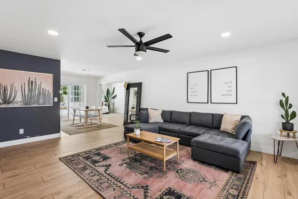 $5,800 | 7616 East 3rd Street, Scottsdale, AZ 85251