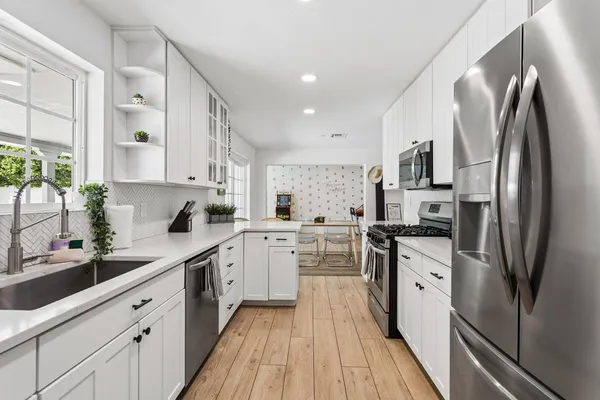 $5,800 | 7616 East 3rd Street, Scottsdale, AZ 85251
