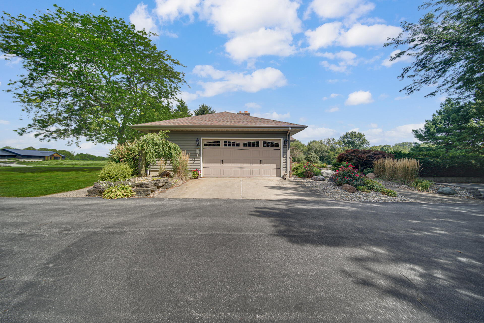 14256 Delaware Street Crown Point, IN 46307 - Photo 54 of 54 1920x1280