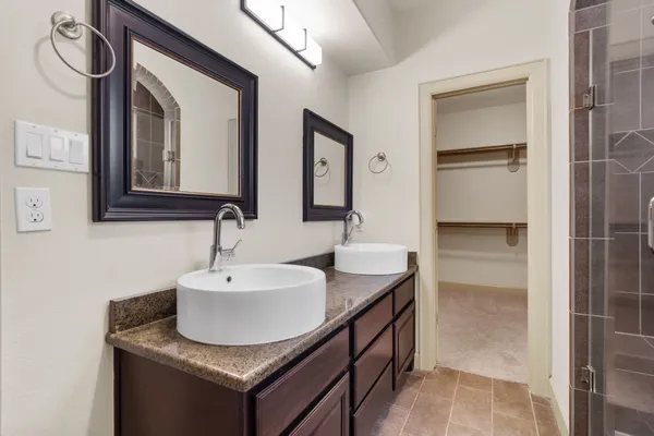 $3,000 | 1218 Sandman Street, Houston, TX 77007