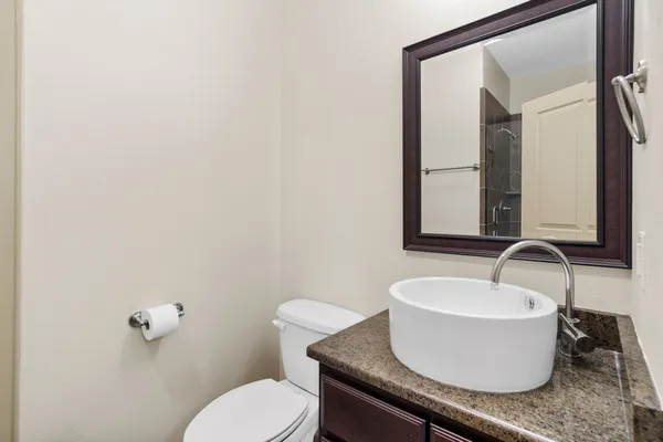 $3,000 | 1218 Sandman Street, Houston, TX 77007