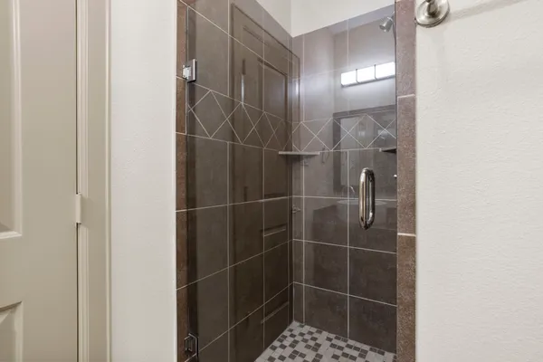 $3,000 | 1218 Sandman Street, Houston, TX 77007