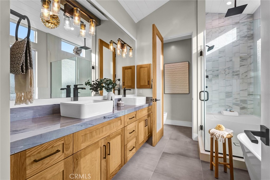 2016 Farrell Avenue, Unit B Redondo Beach, CA 90278 - Photo 29 of 51 a bathroom with a double vanity sink and a mirror