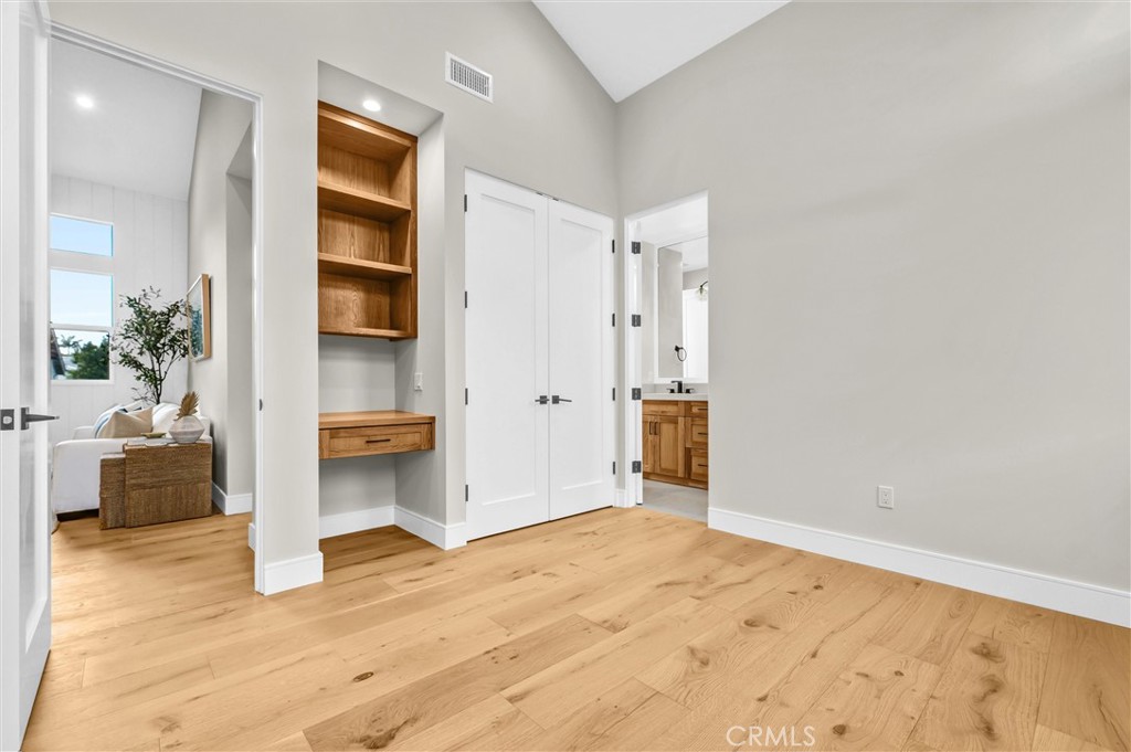 2016 Farrell Avenue, Unit B Redondo Beach, CA 90278 - Photo 37 of 51 a view of empty room with wooden floor and cabinet