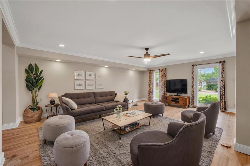 212 Somerset Road Laplace, LA 70068 - Photo 14 of 53