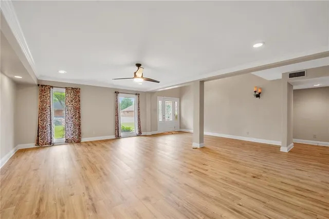 $368,900 | 212 Somerset Road, Laplace, LA 70068