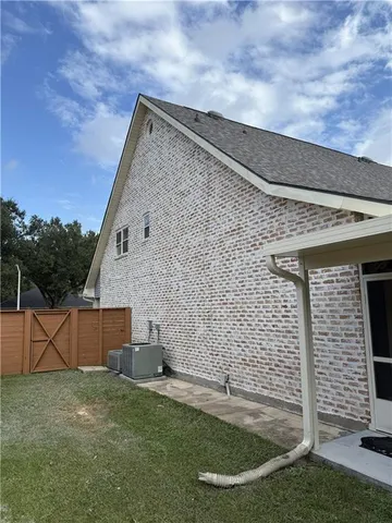 $368,900 | 212 Somerset Road, Laplace, LA 70068