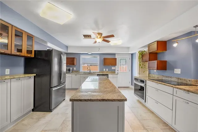 $368,900 | 212 Somerset Road, Laplace, LA 70068