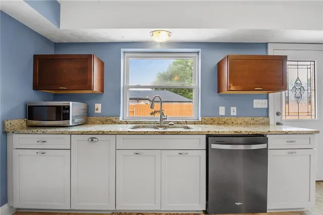 $368,900 | 212 Somerset Road, Laplace, LA 70068