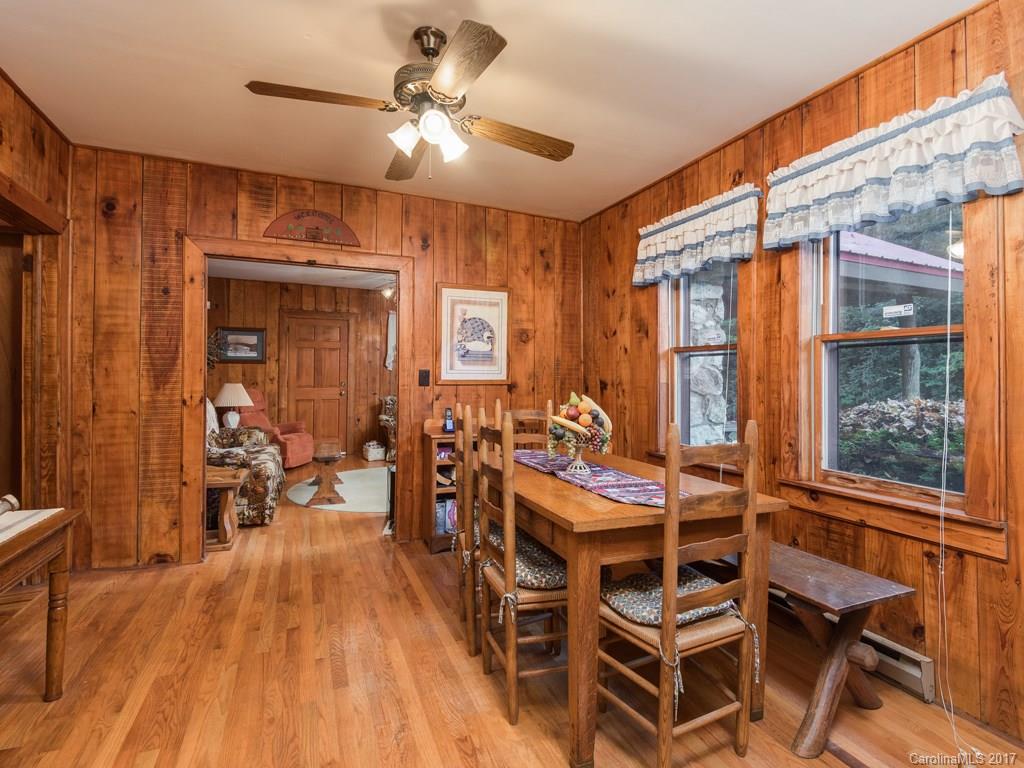 1908 Lamb Mountain Road Hendersonville, NC 28792 - Photo 6 of 24