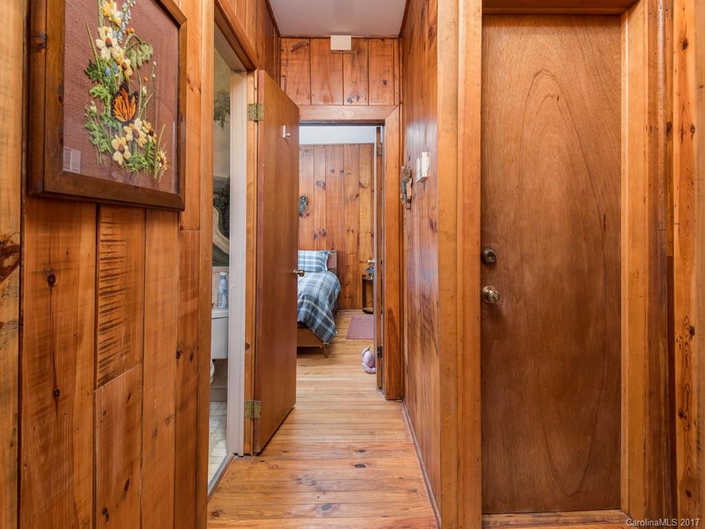 1908 Lamb Mountain Road Hendersonville, NC 28792 - Photo 9 of 24