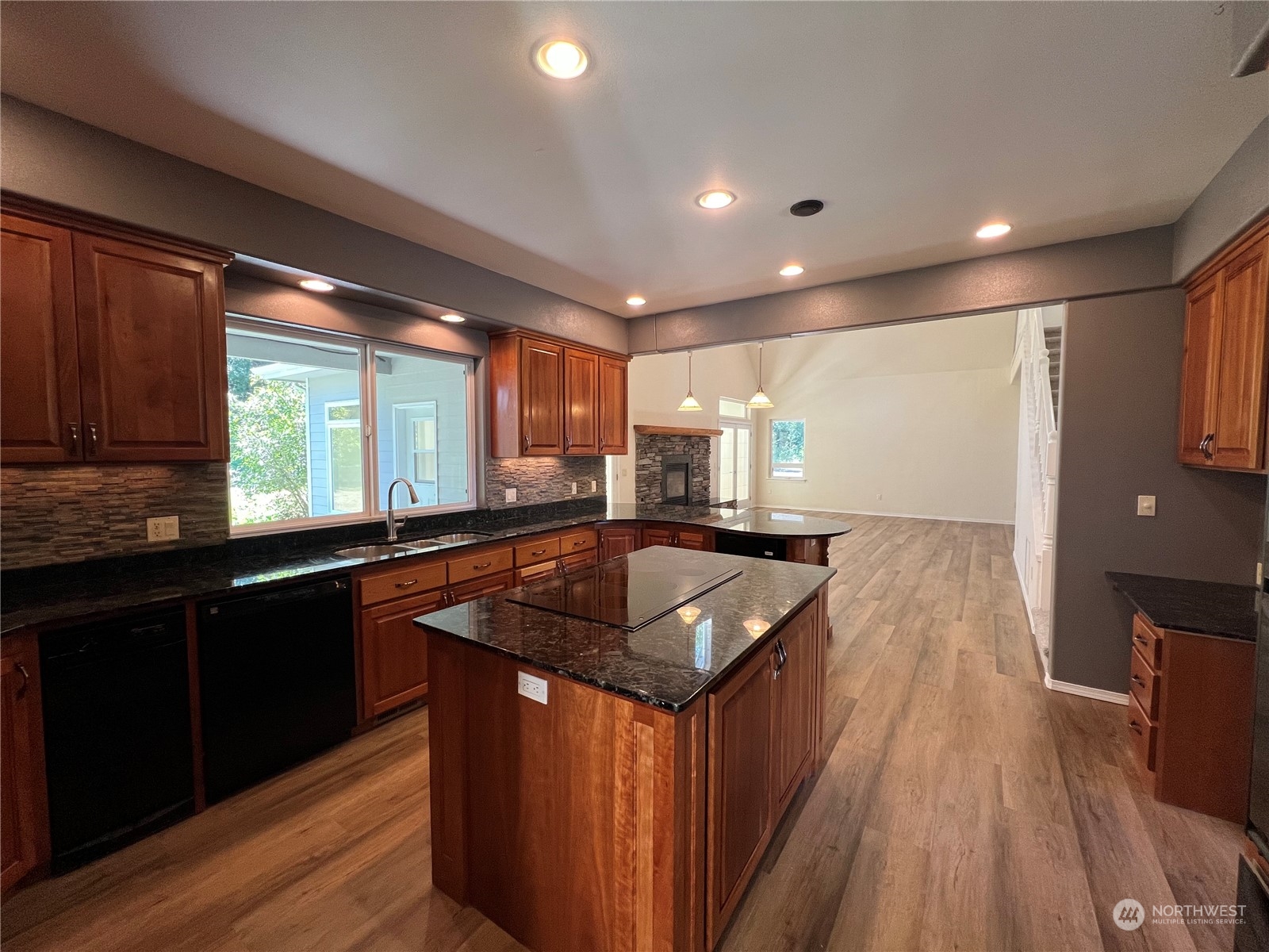 215 Equus Lane Sequim, WA 98382 - Photo 9 of 40 Gallery Image 9