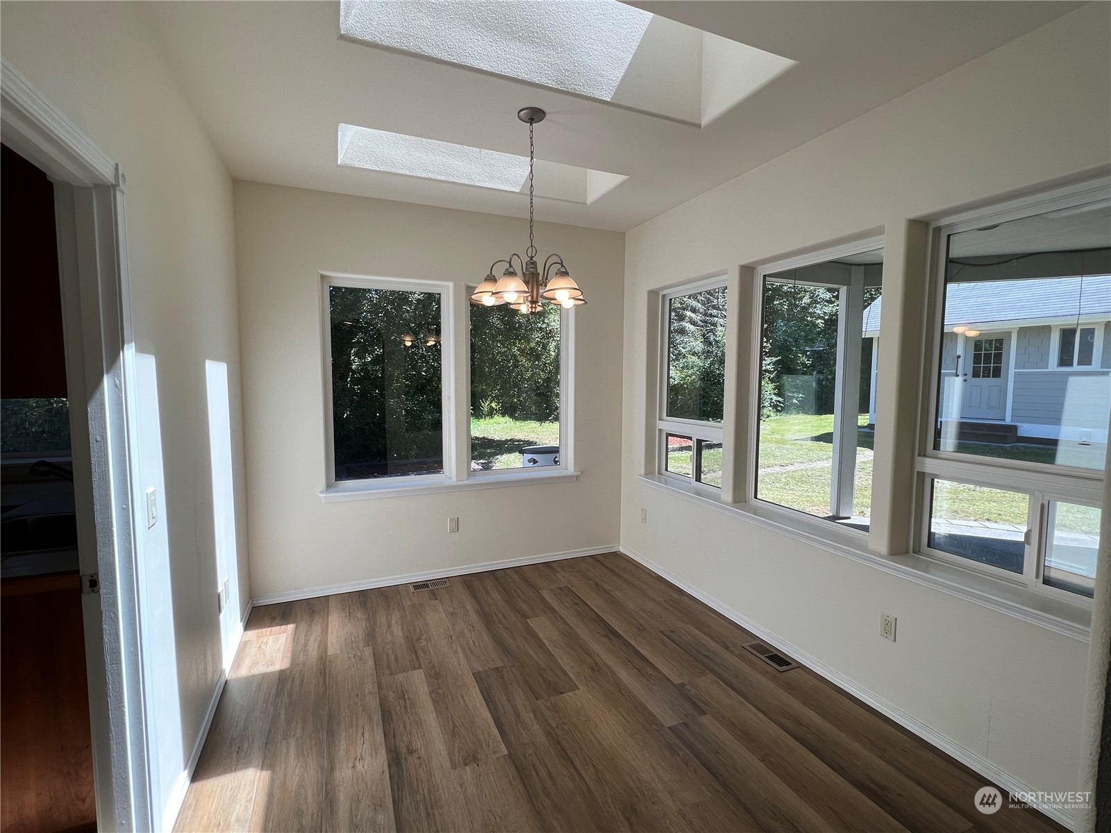 215 Equus Lane Sequim, WA 98382 - Photo 10 of 40 Gallery Image 10