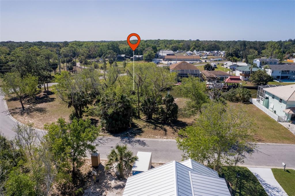 77 Gulf Way Hudson, FL 34667 - Photo 9 of 15