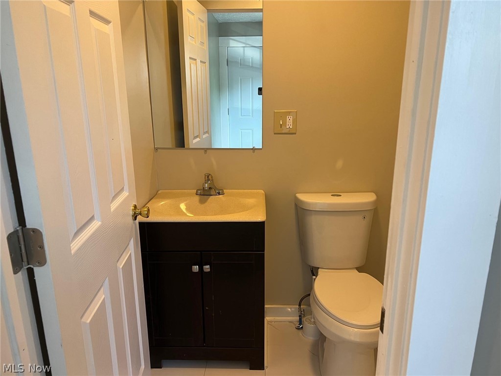 2422 Lake Rd Boulevard Northwest Canton, OH 44708 - Photo 12 of 33 Gallery Image 12