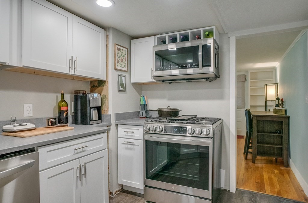 36 Great Road, Unit 5 Bedford, MA 01730 - Photo 5 of 23 Gallery Image 5