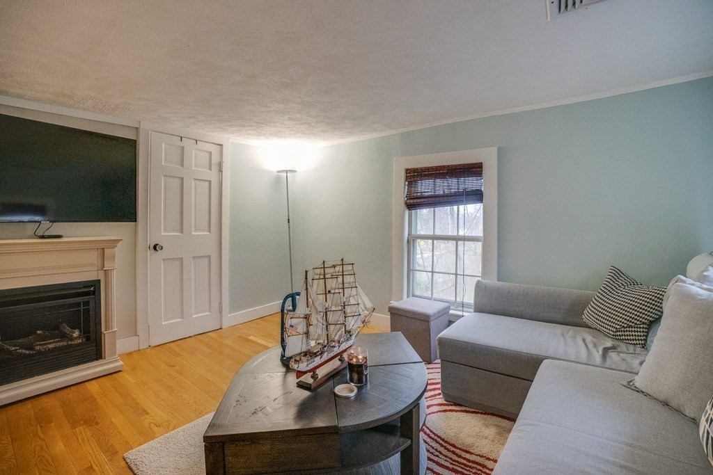 36 Great Road, Unit 5 Bedford, MA 01730 - Photo 8 of 23 Gallery Image 8