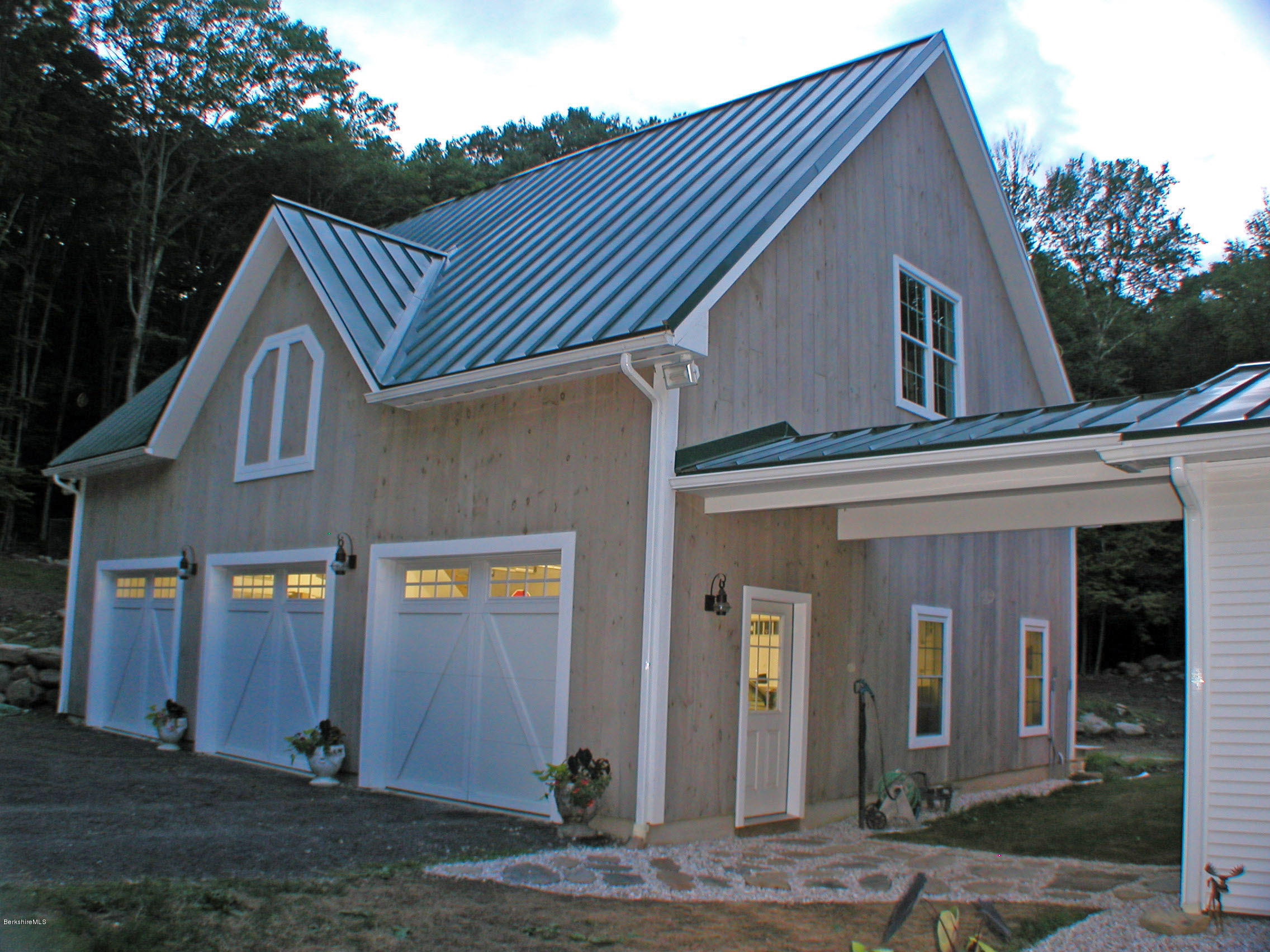 15 Crooks Road Blandford, MA 01008 - Photo 20 of 39 Garage