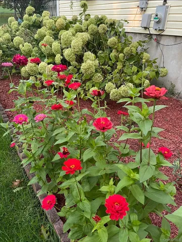 $477,000 | 2 Cedar Road, Highland Mills, NY 10930