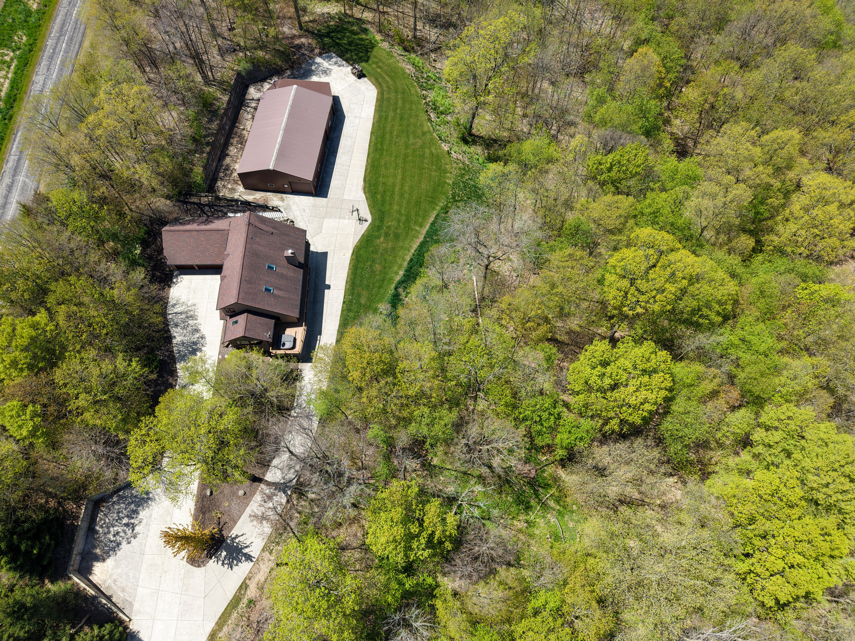 9355 St Kilian Heights Road Wayne, WI 53002 - Photo 56 of 61 DJI_20260513131713_0024_D