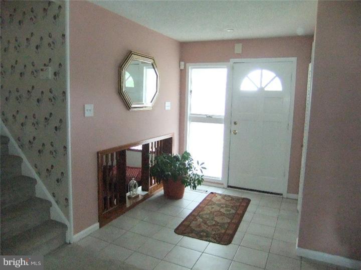 106 Harned Road Springfield, PA 19064 - Photo 3 of 19