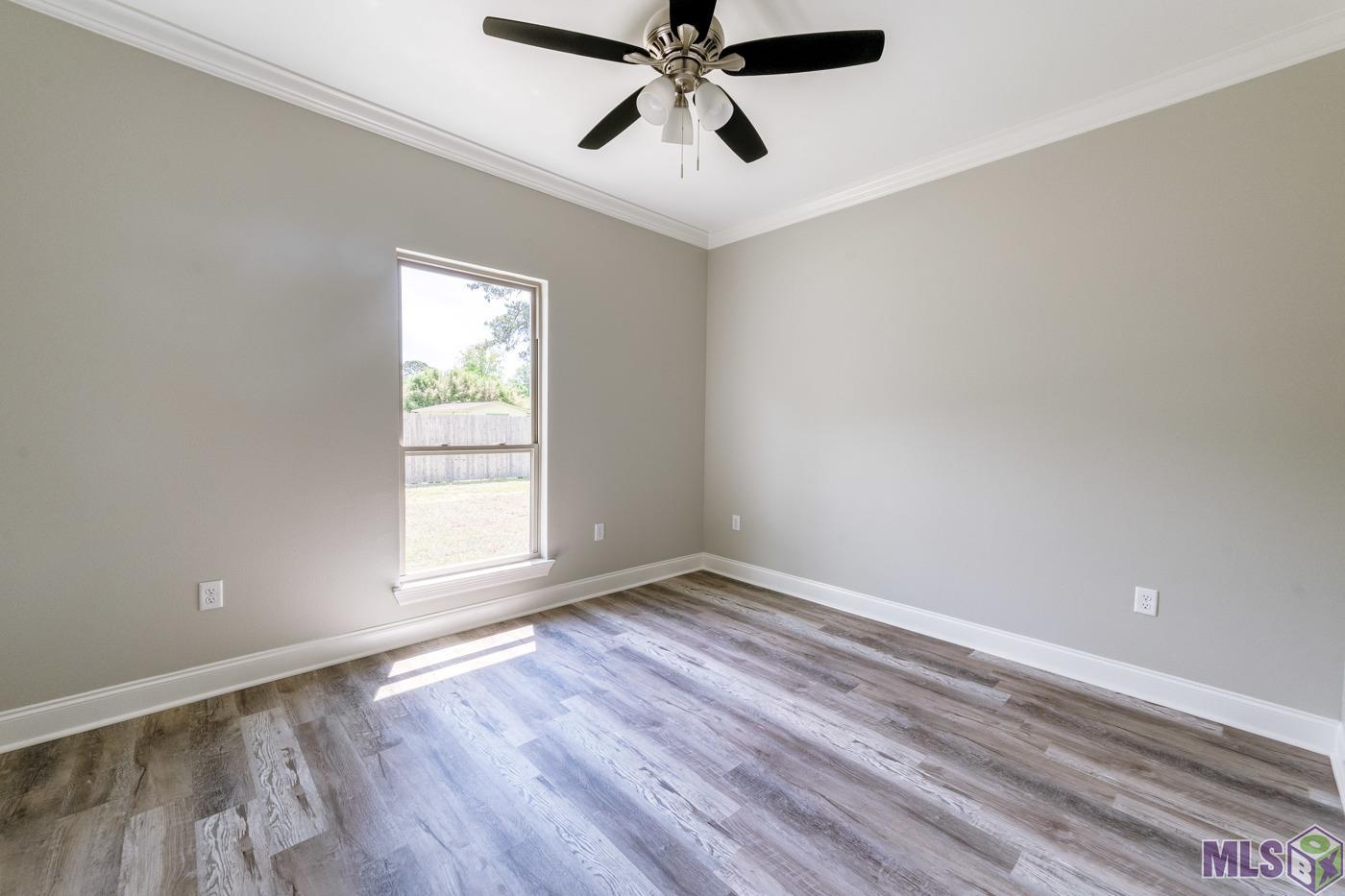 1760 North Linen Road Gonzales, LA 70737 - Photo 11 of 16 Gallery Image 11