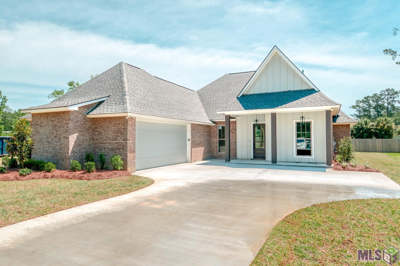 1760 North Linen Road Gonzales, LA 70737 - Photo 2 of 16 Gallery Image 2