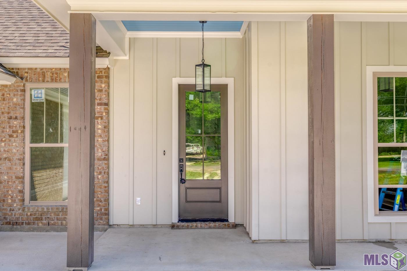 1760 North Linen Road Gonzales, LA 70737 - Photo 3 of 16 Gallery Image 3