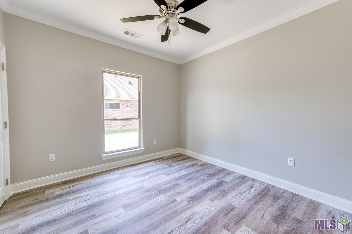 1760 North Linen Road Gonzales, LA 70737 - Photo 7 of 16 Gallery Image 7