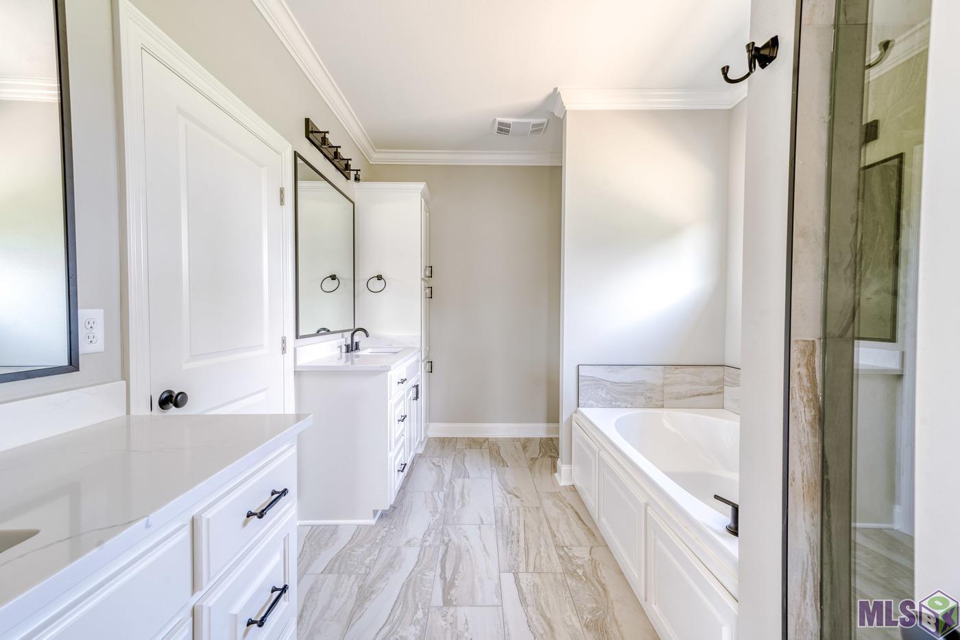 1760 North Linen Road Gonzales, LA 70737 - Photo 8 of 16 Gallery Image 8
