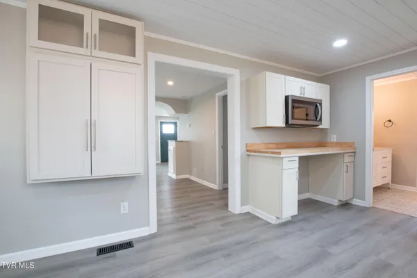 $243,500 | 2751 Everett Street, Bristol, VA 24201