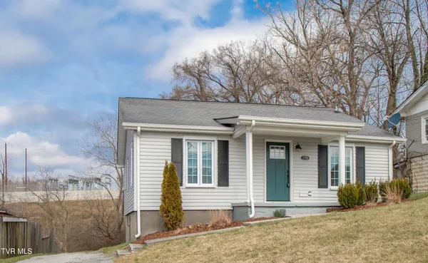 $243,500 | 2751 Everett Street, Bristol, VA 24201