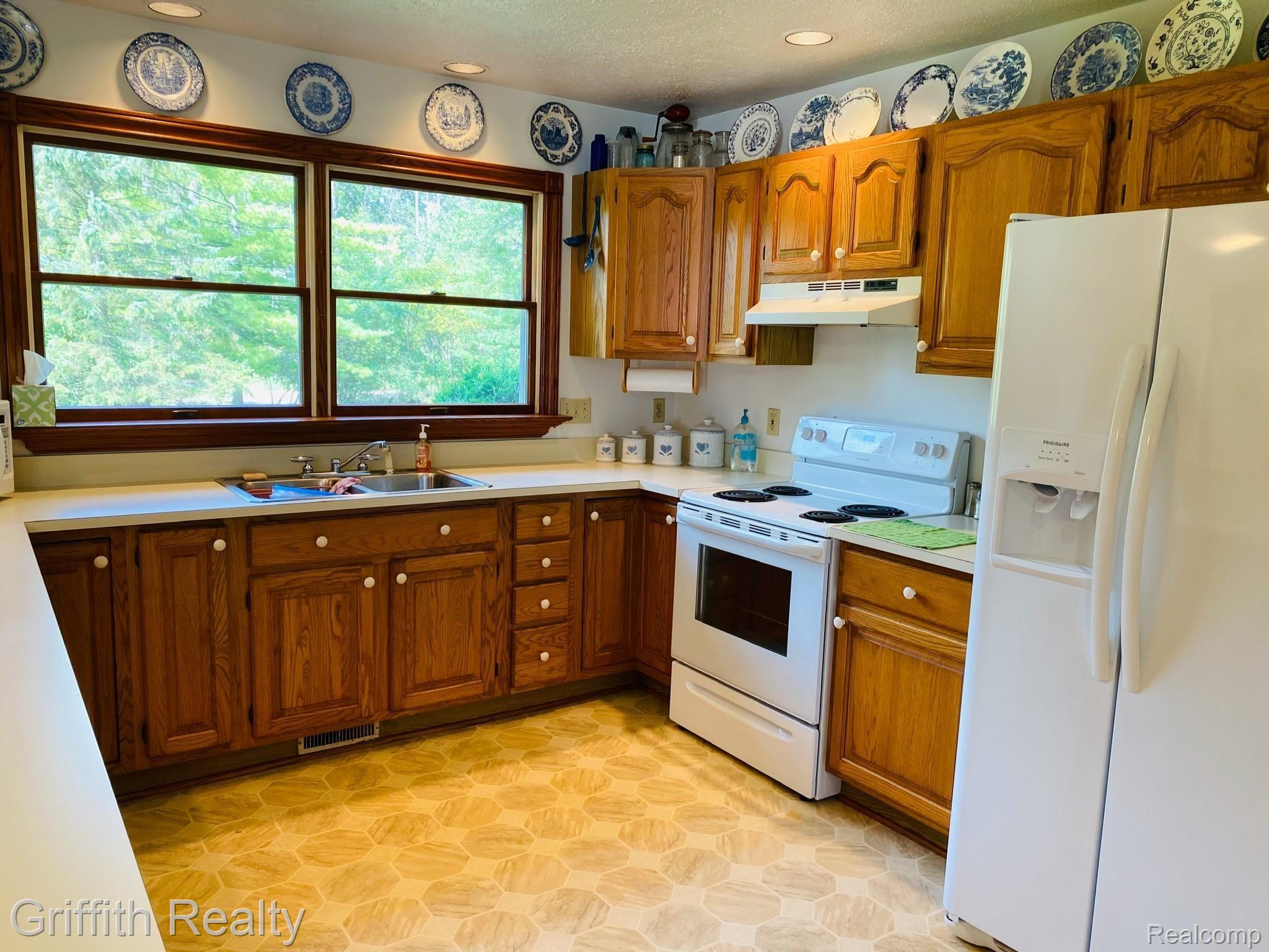 7325 Munsell Road Howell, MI 48843 - Photo 37 of 70 EF8E5BDF-0512-4EA5-89B7-60D0D5CF7F94.jpeg