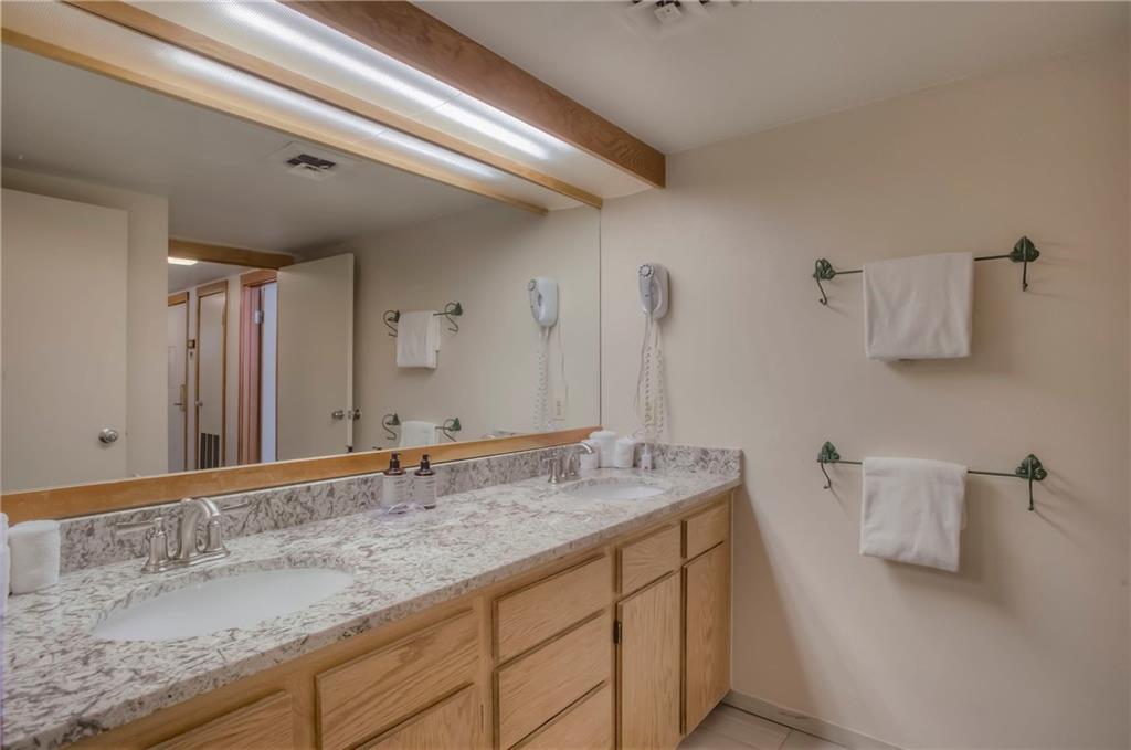 60 Tennis Club Road, Unit 1602 Keystone, CO 80435 - Photo 18 of 30 Gallery Image 18