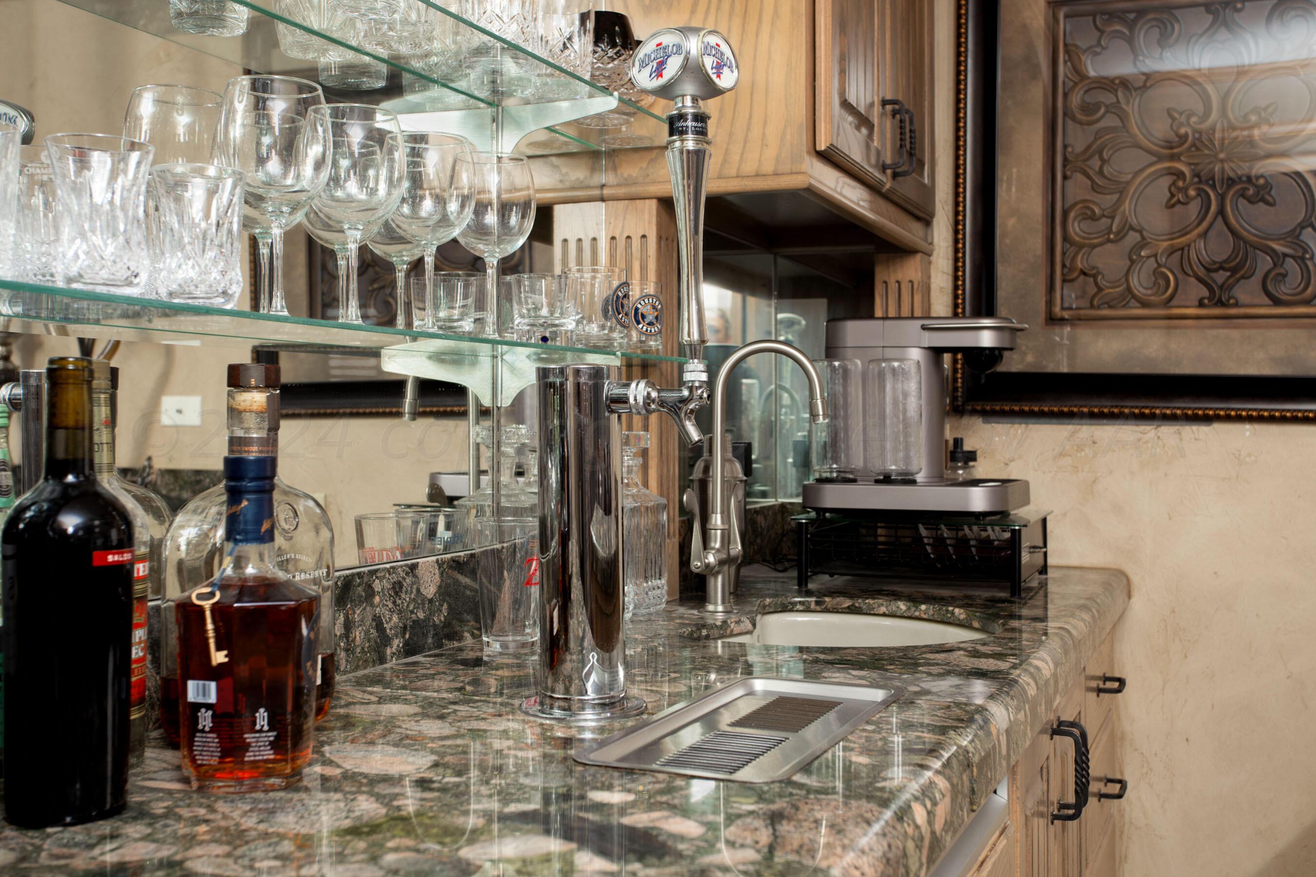 58 Helium Road Amarillo, TX 79124 - Photo 35 of 66 Wet Bar