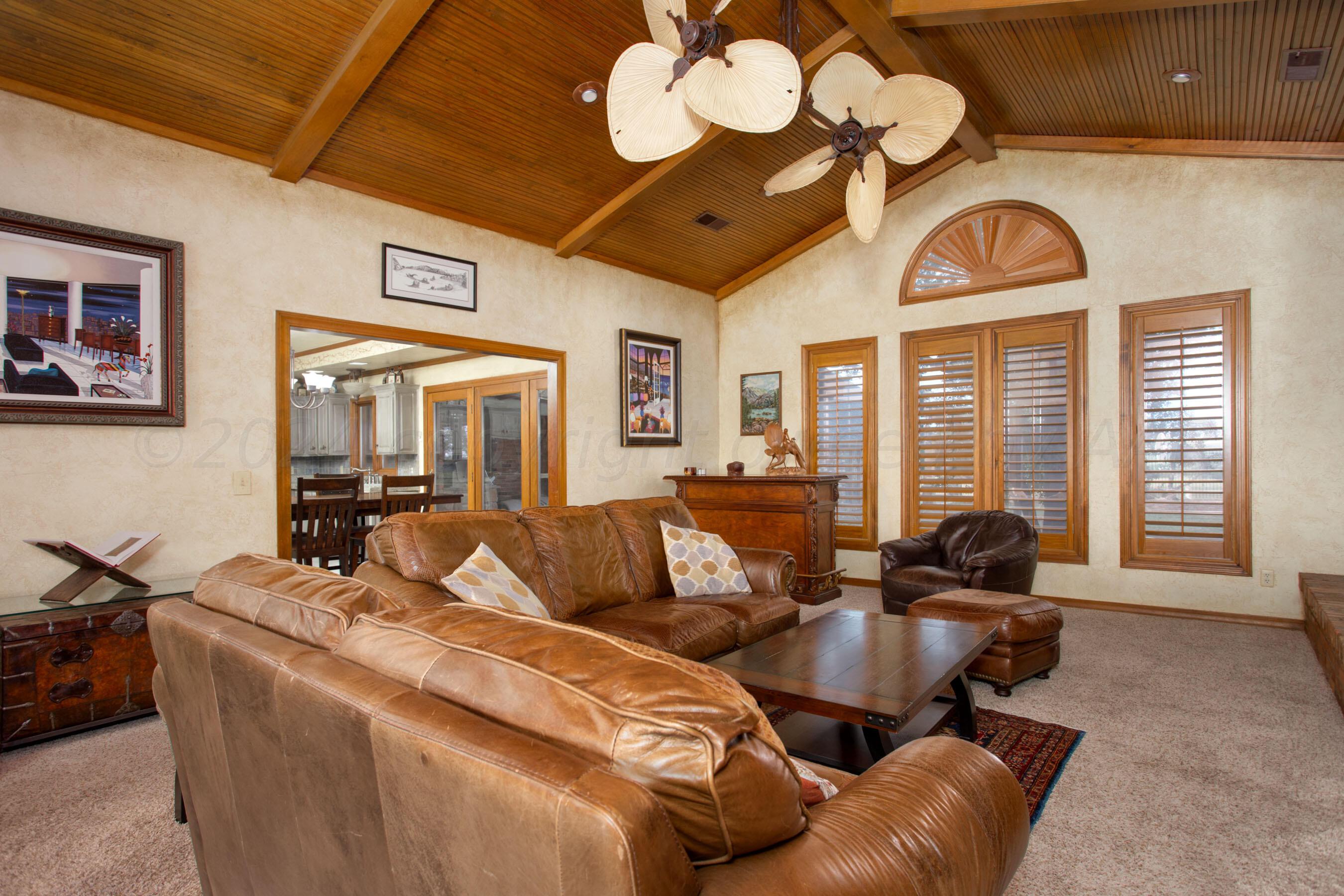 58 Helium Road Amarillo, TX 79124 - Photo 7 of 66 Main Living Area