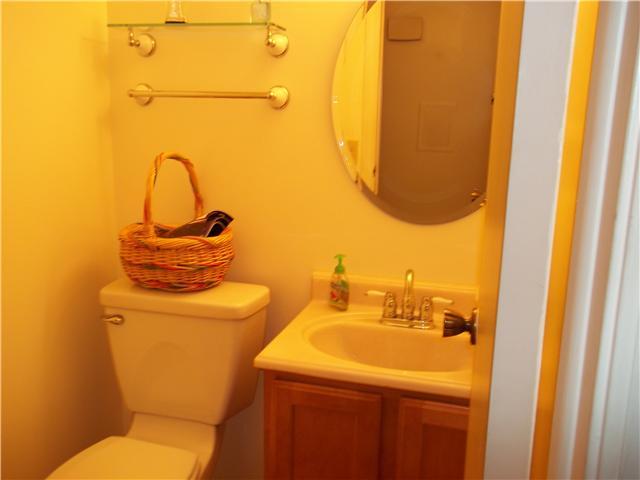 5106 Ranstead Court, Unit 6 Columbus, OH 43220 - Photo 7 of 12