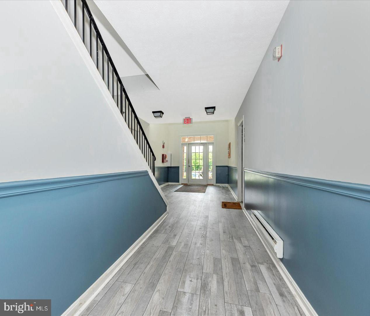 784 Kennington Road Reisterstown, MD 21136 - Photo 3 of 31 Building Lobby