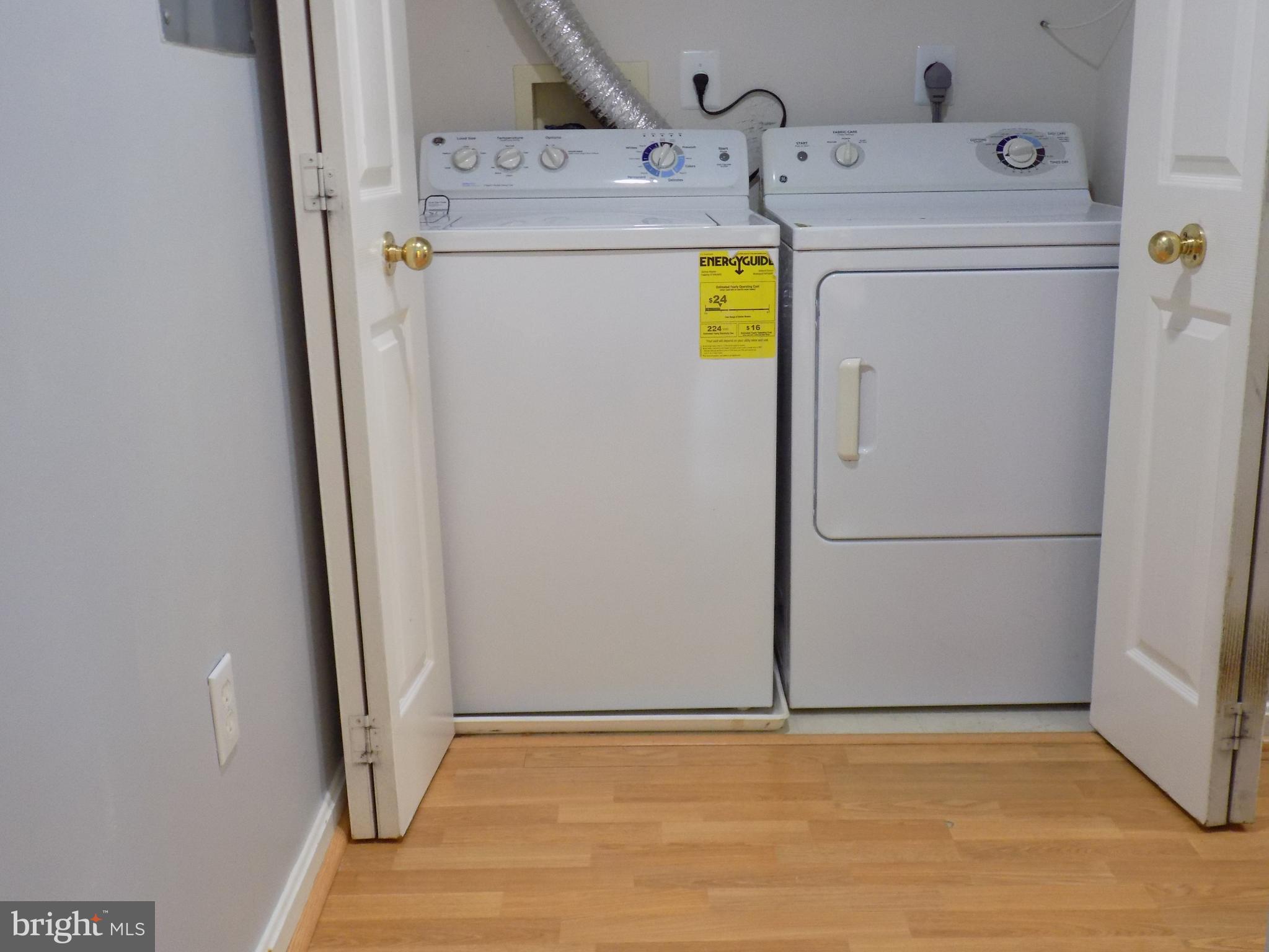 784 Kennington Road Reisterstown, MD 21136 - Photo 8 of 31 Washer and Dryer
