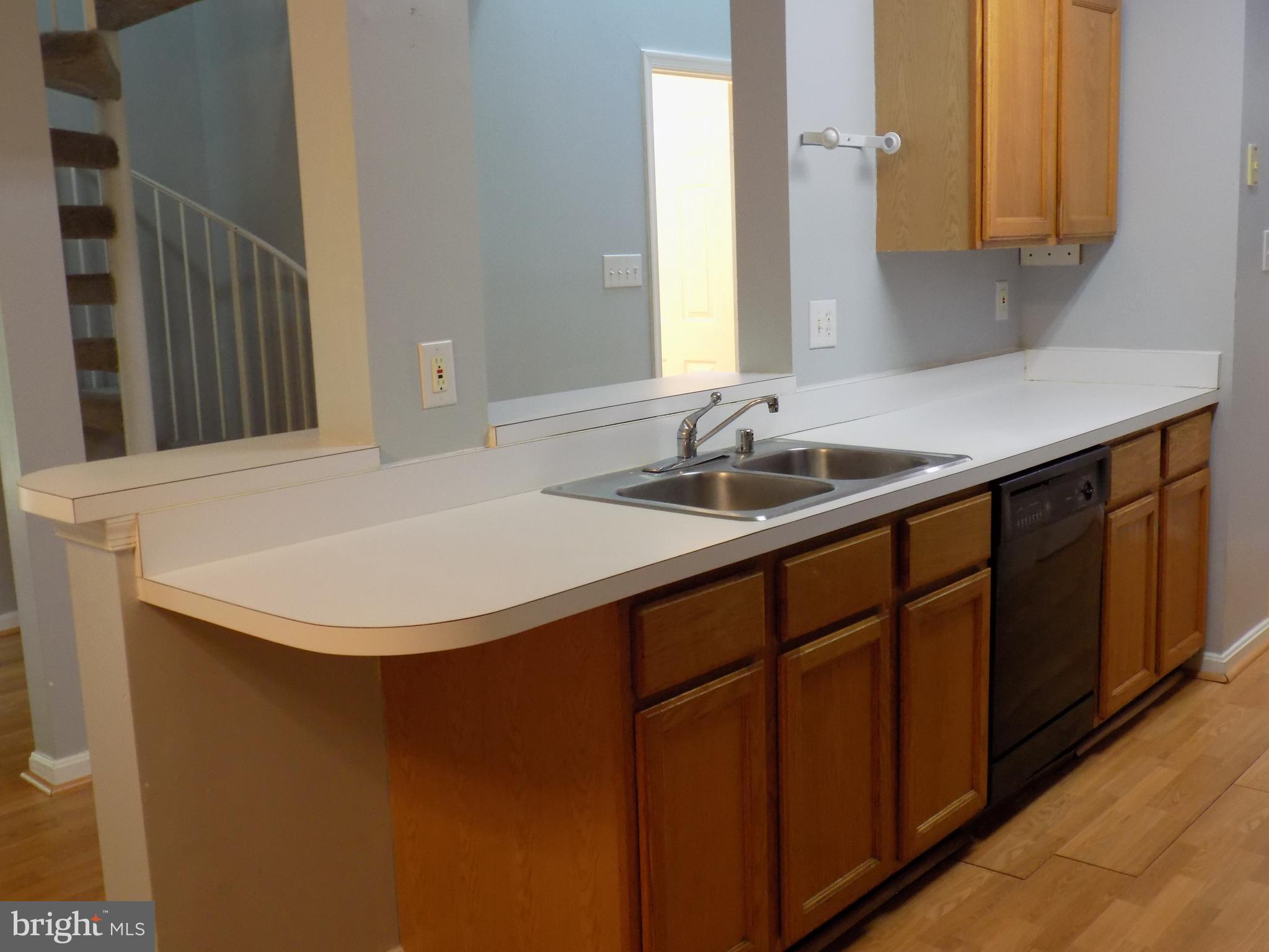 784 Kennington Road Reisterstown, MD 21136 - Photo 9 of 31 Kitchen