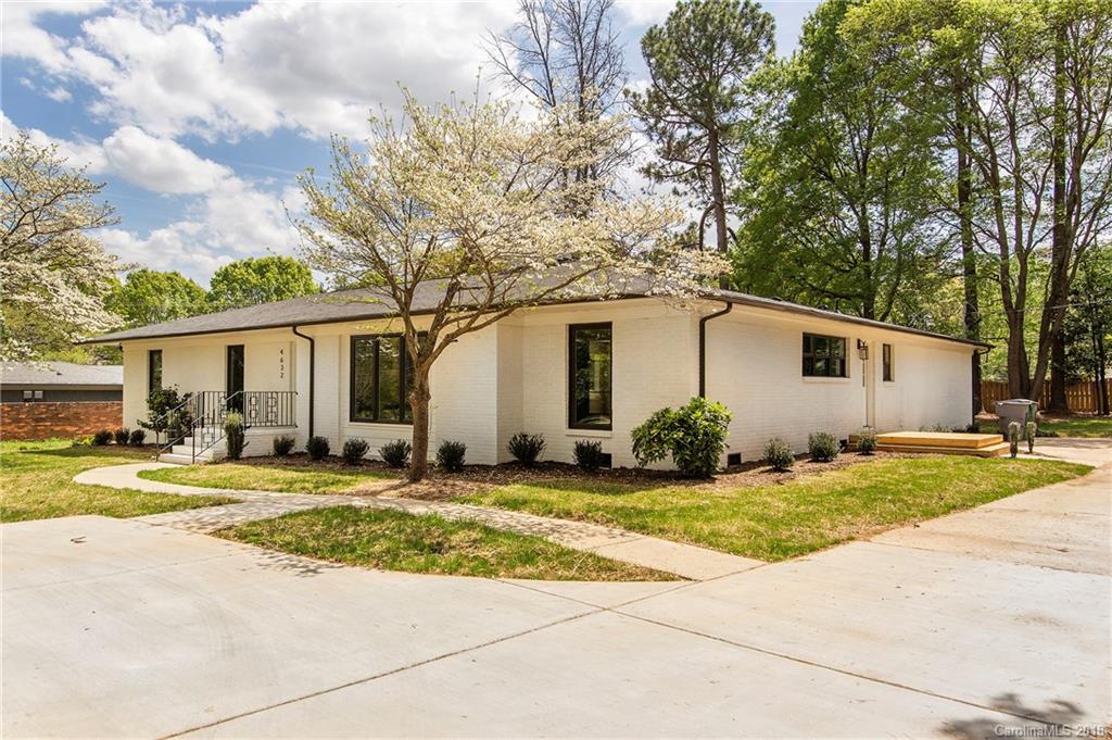 4632 Sharon View Road Charlotte, NC 28226 - Photo 4 of 25