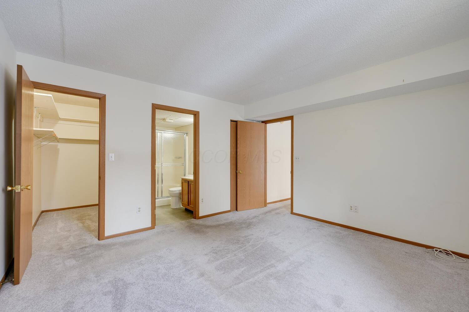 4145 Karl Road, Unit 223 Columbus, OH 43224 - Photo 20 of 31 4145 Karl Rd Columbus OH 43224-large-026