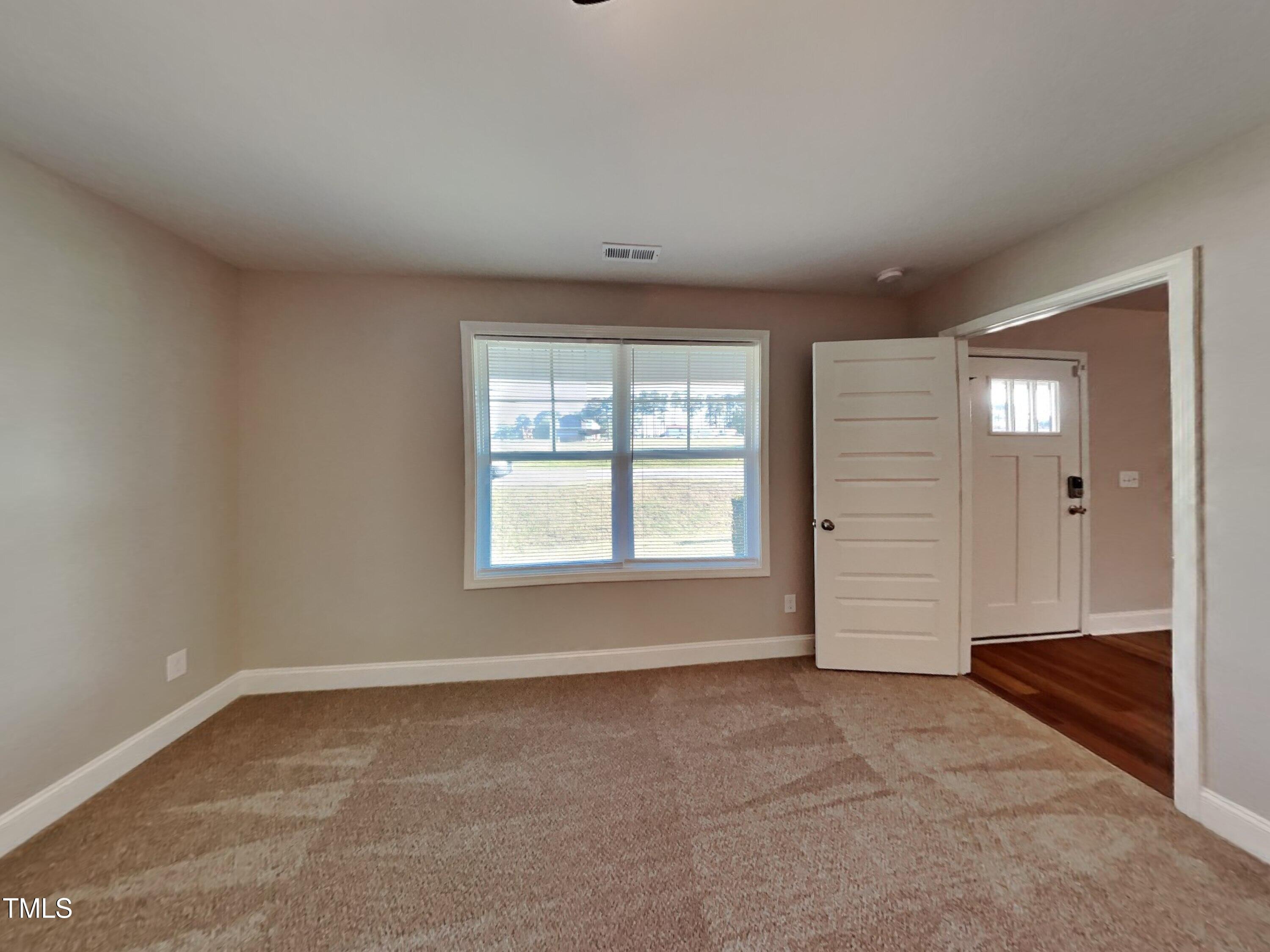 58 Hunter Fox Trail Benson, NC 27504 - Photo 6 of 16 Photo #6