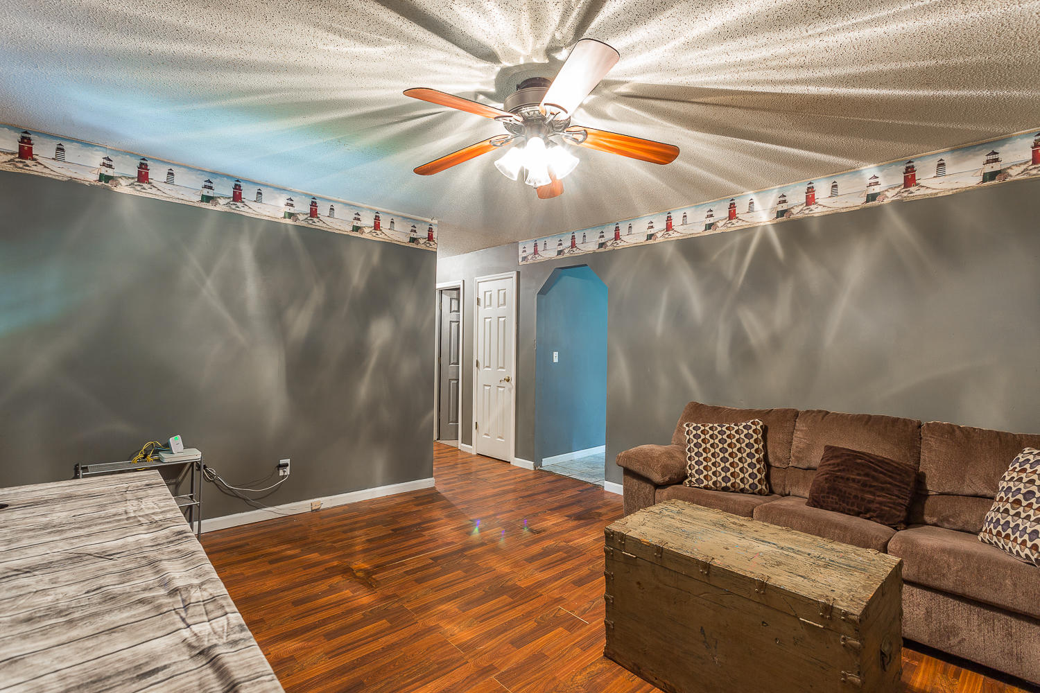 1183 Grand Center Road Chickamauga, GA 30707 - Photo 9 of 31 Living Room