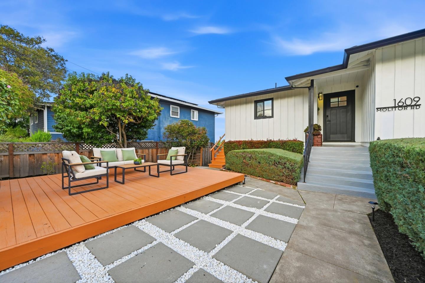 1609 Molitor Road Belmont, CA 94002 - Photo 112 of 162