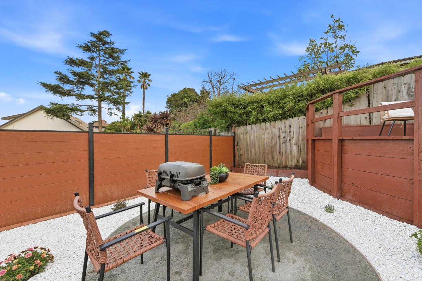 1609 Molitor Road Belmont, CA 94002 - Photo 128 of 162