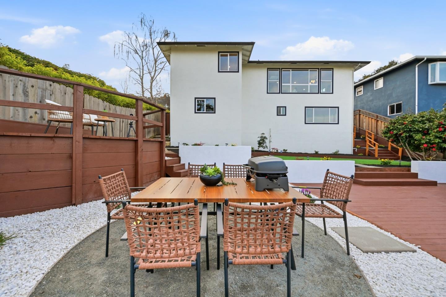 1609 Molitor Road Belmont, CA 94002 - Photo 131 of 162