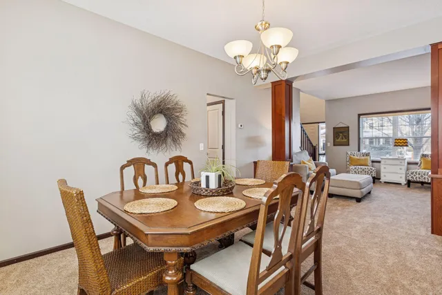 $825,000 | 18197 80th Place North, Maple Grove, MN 55311